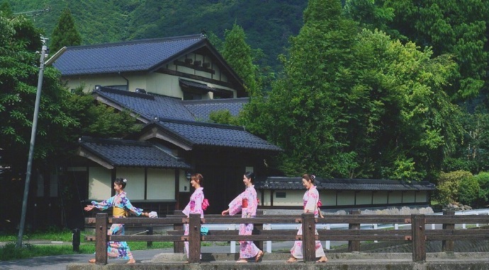 日本0学费新闻生—免学费免住宿费，学业事业双丰收