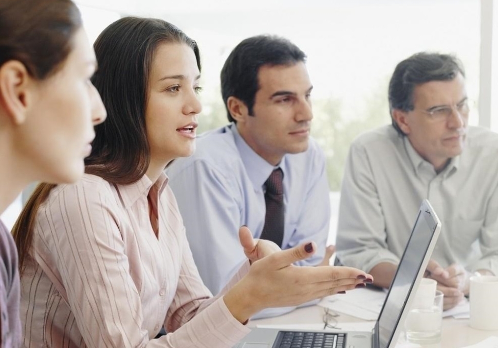 日本意大利公司的翻译销售人员招聘简章